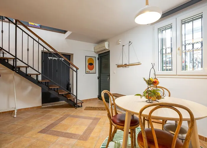 4 Us شقة سبليت